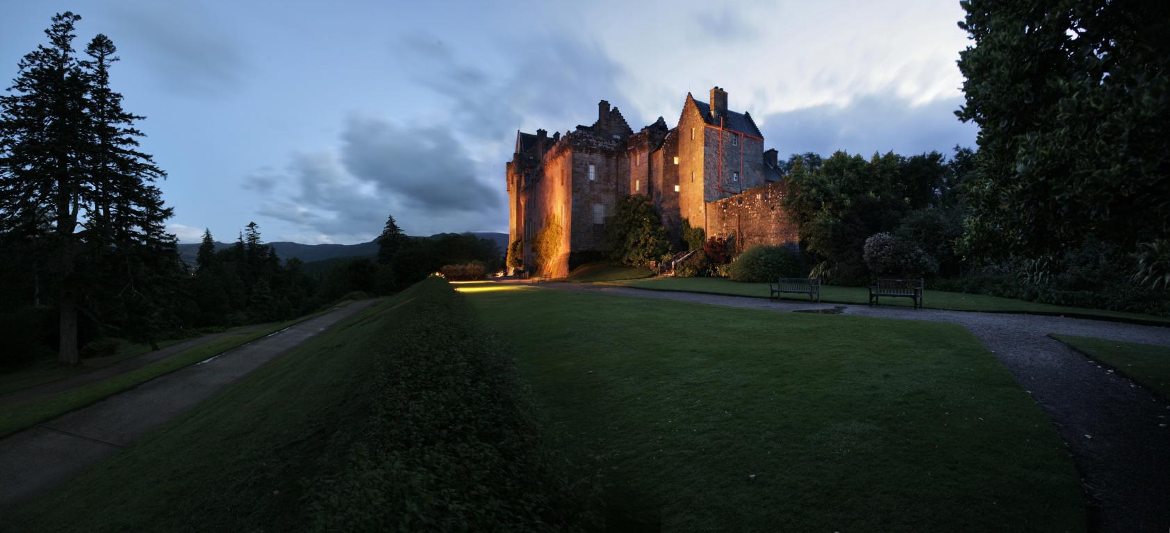 Brodick Castle in the Evening, Isle of Arran (Credit: VisitScotland/Paul Tomkins)