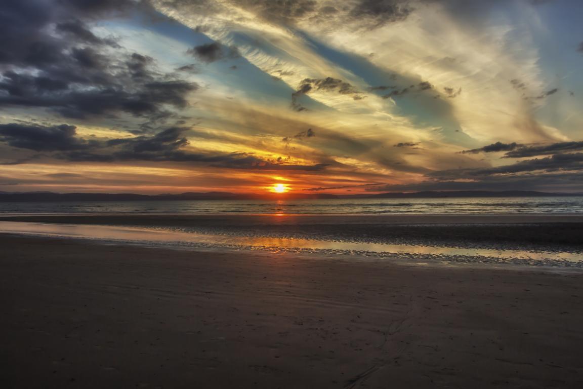 Sunset on Nairn Beach (Credit: Nairn BID/G Mackenzie)